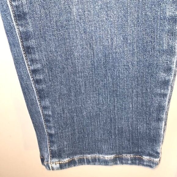 Time And Tru Womens 16 Petite High Rise Skinny Jeans Light Wash Distressed Denim - Picture 5 of 10